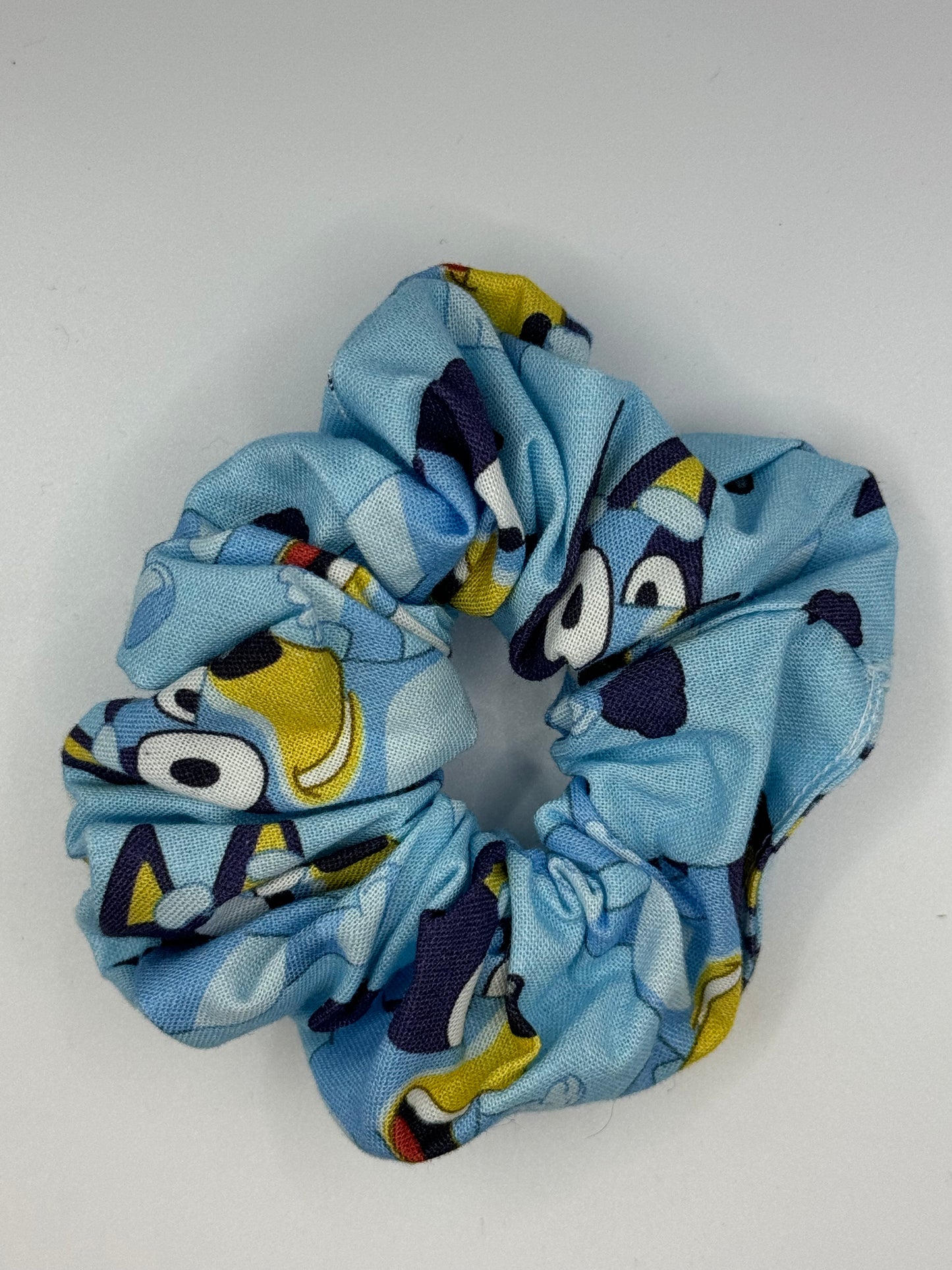 Small bluey scrunchie